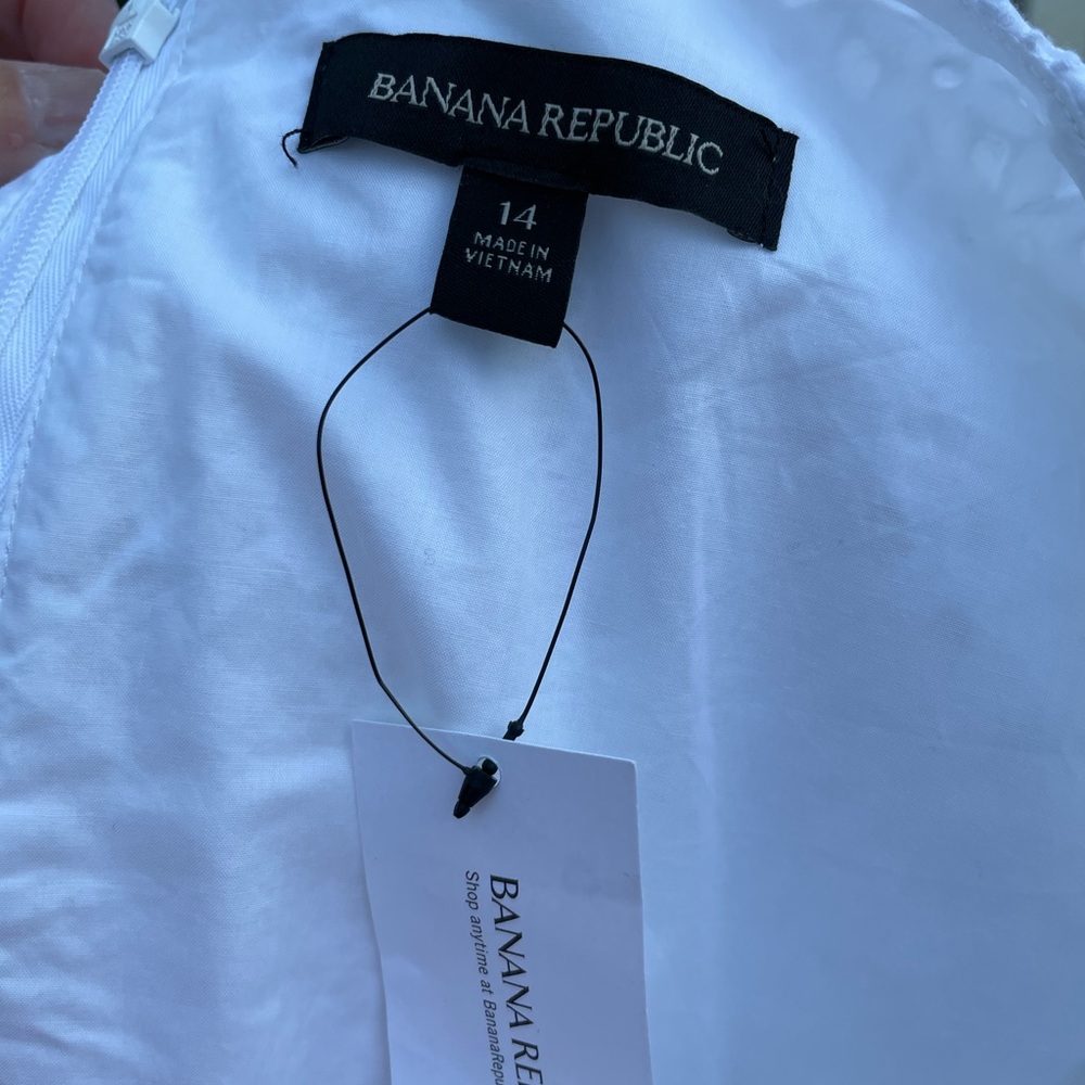 Banana Republic White Eyelet Dress - Picture 4 of 4